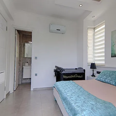 Villa Muhteşem Konum, özel Havuz, çocuk Havuzlu Müstakil Modern Fethiye
